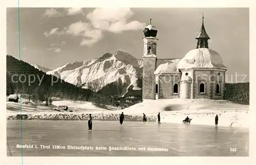 AK / Ansichtskarte Seefeld Tirol Eislaufplatz beim Seekirchlein mit Hocheder Winterpanorama Kat. Seefeld in Tirol