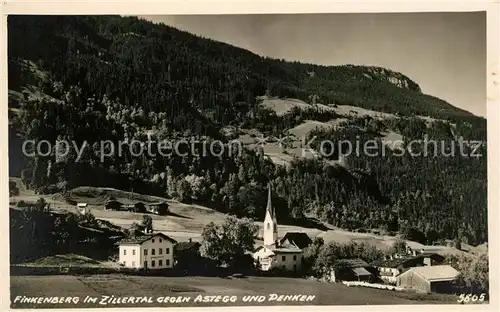 AK / Ansichtskarte Finkenberg Tirol Ortsansicht mit Kirche Zillertal gegen Astegg und Penken Zillertaler Alpen Kat. Finkenberg