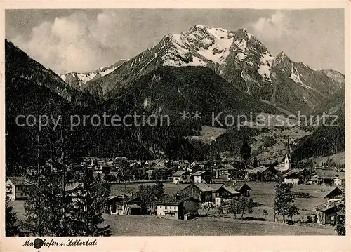 AK / Ansichtskarte Mayrhofen Zillertal Gesamtansicht mit Alpenpanorama Zillertaler Alpen Kat. Mayrhofen