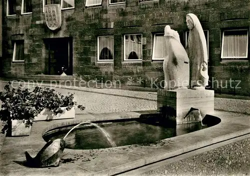 AK / Ansichtskarte Crailsheim Marktbrunnen Kat. Crailsheim