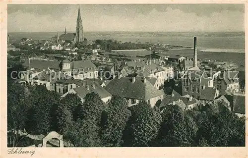 AK / Ansichtskarte Schleswig Holstein Stadtpanorama mit Kirche Meerblick Kupfertiefdruck Kat. Schleswig