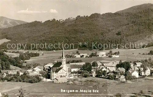 AK / Ansichtskarte Bergen Chiemgau Ortsansicht mit Kirche Landschaftspanorama Kat. Bergen