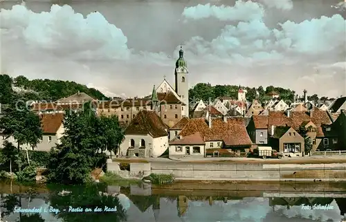 AK / Ansichtskarte Schwandorf Partie an der Naab blick zur Altstadt Kirche Kat. Schwandorf