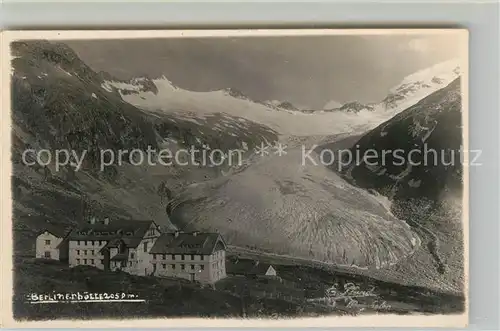 AK / Ansichtskarte Berlinerhuette Berghaus Gletscher Gebirgspanorama Zillertaler Alpen Kat. Mayrhofen