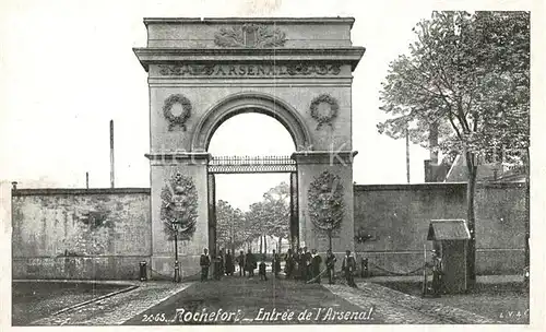 AK / Ansichtskarte Rochefort sur Mer Entree de l Arsenal Kat. Rochefort Charente Maritime