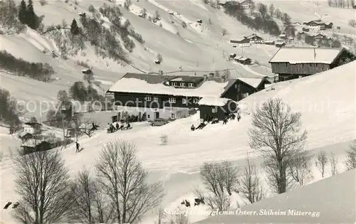 AK / Ansichtskarte Hinterglemm Saalbach Skidorf Skiheim Mitteregg Winterlandschaft Alpen