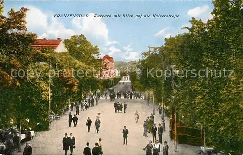 AK / Ansichtskarte Franzensbad Boehmen Kurpark mit Kaiserstrasse Kat. Frantiskovy Lazne