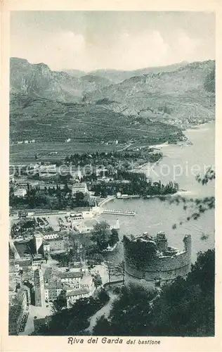 AK / Ansichtskarte Riva del Garda dal bastione Ruine Gardasee Alpen Kat. 