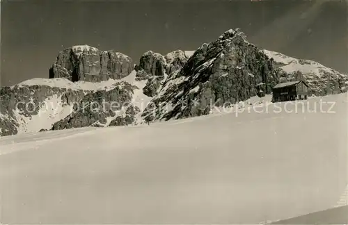 AK / Ansichtskarte Canazei Suedtirol Capanna Belvedere del Pordoi Cima Pordoi Sass Beccei Dolomiten Kat. 