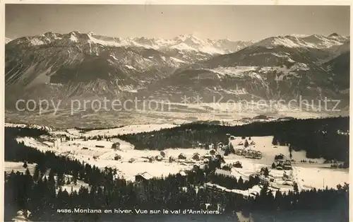 AK / Ansichtskarte Montana Crans Vue sur le val d Anniviers en hiver Alpes Kat. Randogne