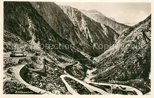 AK / Ansichtskarte Schoellenen Schoellenenbahn Alpenpass Gebirgspanorama Alpen Kat. Goeschenen