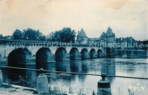 AK / Ansichtskarte Chatellerault Pont Henri IV sur la Vienne Kat. Chatellerault