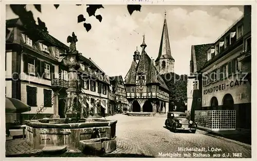 AK / Ansichtskarte Michelstadt Marktplatz mit Rathaus 15. Jhdt. Historisches Gebaeude Brunnen Altstadt Kat. Michelstadt