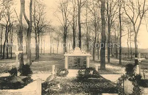 AK / Ansichtskarte Lille Nord Soldatengrab am Porte d Arras Tombe de Soldats Kat. Lille