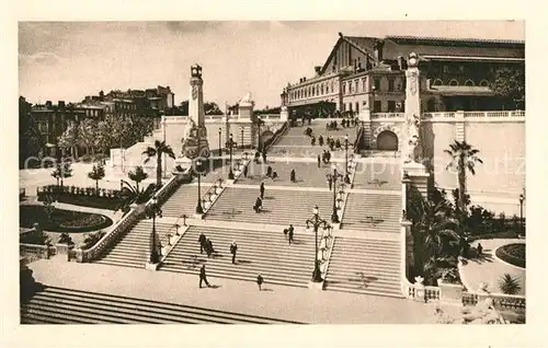 AK / Ansichtskarte Marseille Bouches du Rhone Escalier Monumental de la Gare Saint Charles