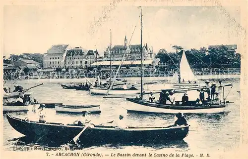 AK / Ansichtskarte Arcachon Gironde Le Bassin devant le Casino de la Plage Kat. Arcachon