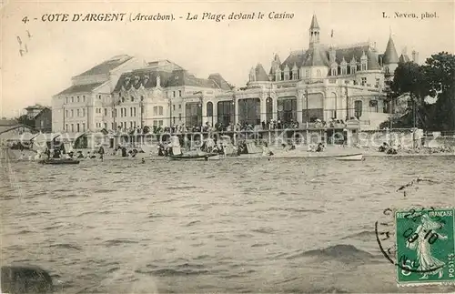 AK / Ansichtskarte Arcachon Gironde La Plage devant le Casino Kat. Arcachon