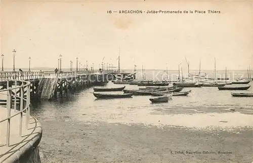 AK / Ansichtskarte Arcachon Gironde Jetee Promenade de la Place Thiers Kat. Arcachon