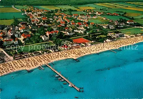 AK / Ansichtskarte Kellenhusen Ostseebad Fliegeraufnahme mit Strand Kat. Kellenhusen (Ostsee)