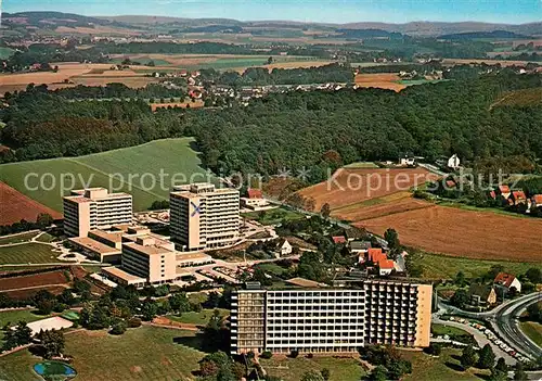 AK / Ansichtskarte Bad Salzuflen Fliegeraufnahme Kliniken  Burggraben  Kat. Bad Salzuflen