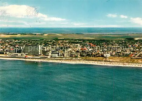 AK / Ansichtskarte Westerland Sylt Fliegeraufnahme mit Strand Kat. Westerland