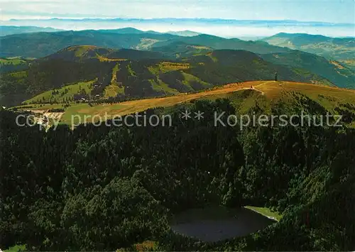 AK / Ansichtskarte Feldberg Schwarzwald Fliegeraufnahme mit Feldsee  Kat. Feldberg (Schwarzwald)