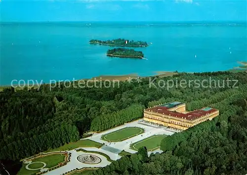AK / Ansichtskarte Herrenchiemsee Fliegeraufnahme Schloss Kat. Chiemsee