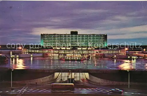 AK / Ansichtskarte Toronto Canada International Airport at night Kat. Ontario