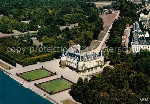 AK / Ansichtskarte Rambouillet Fliegeraufnahme Chateau Residence d`ete du President de la Republique Kat. Rambouillet