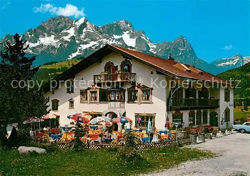 AK / Ansichtskarte Mittenwald Bayern Landhotel Tonihof Zugspitzgruppe  Kat. Mittenwald