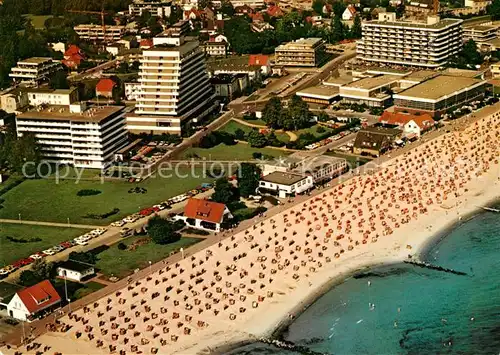 AK / Ansichtskarte Groemitz Ostseebad Fliegeraufnahme Strand Kat. Groemitz