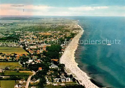 AK / Ansichtskarte Groemitz Ostseebad Fliegeraufnahme Kat. Groemitz