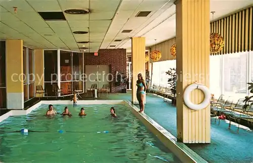 AK / Ansichtskarte Thunder Bay Hotel Holiday Inn Schwimmbad Kat. Thunder Bay