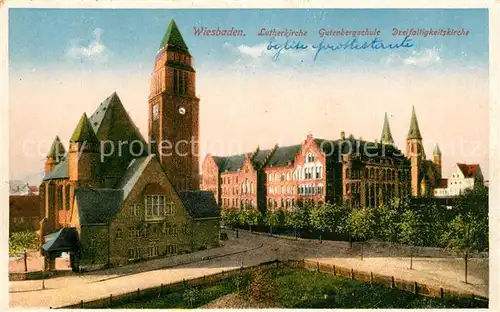 AK / Ansichtskarte Wiesbaden Lutherkirche Gutenbergschule Dreifaltigkeitskirche Kat. Wiesbaden