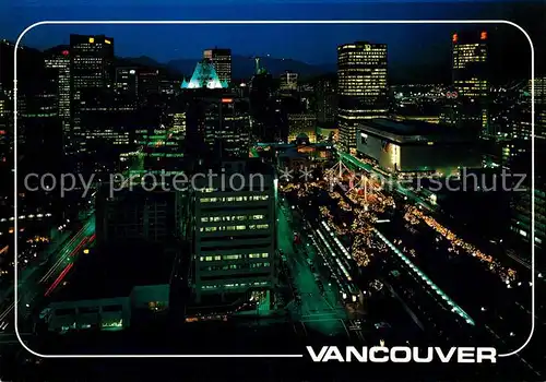 AK / Ansichtskarte Vancouver British Columbia Robson Square and evening skyline Kat. Vancouver