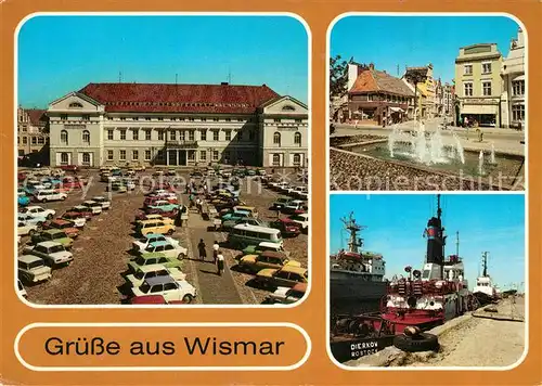 AK / Ansichtskarte Wismar Mecklenburg Marktplatz Rathaus Wasserspiel Kraemerstrasse Schlepper Kai