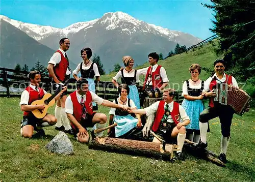 AK / Ansichtskarte Pfaffenhofen Tirol Trachtengruppe Hoertenbergler Kat. Pfaffenhofen