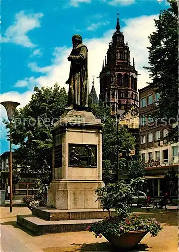 AK / Ansichtskarte Mainz Rhein Dom Gutenbergdenkmal
