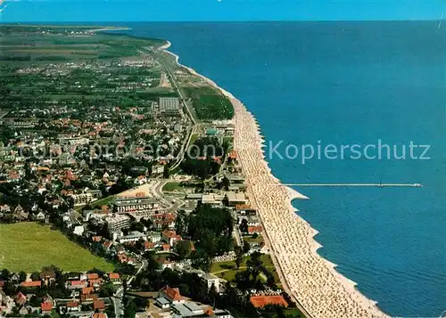 AK / Ansichtskarte Groemitz Ostseebad Fliegeraufnahme Kat. Groemitz