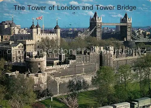 AK / Ansichtskarte London Tower of London and Tower Bridge Kat. City of London