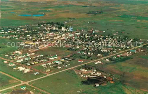 AK / Ansichtskarte Saskatchewan Fliegeraufnahme Bengough