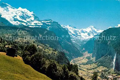 AK / Ansichtskarte Lauterbrunnental Landschaftspanorama mit Jungfrau Berner Alpen Kat. Lauterbrunnen