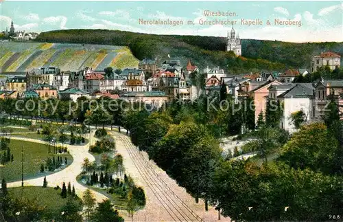 AK / Ansichtskarte Wiesbaden Nerotalanlagen mit Griech Kapelle und Neroberg Kat. Wiesbaden