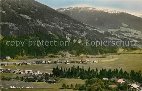 AK / Ansichtskarte Uderns Landschaftspanorama Zillertal Alpen Kat. Uderns