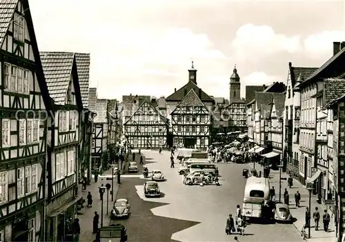 AK / Ansichtskarte Eschwege Marktplatz mit altem Rathaus Kat. Eschwege