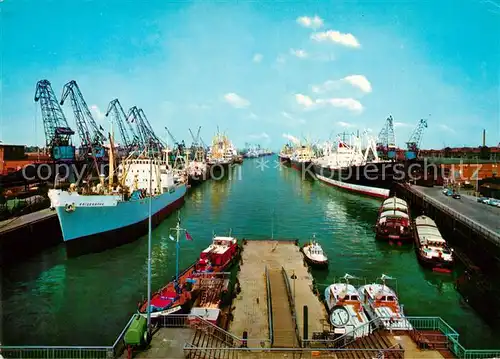 AK / Ansichtskarte Schiffe Ships Navires Bremen ueberseehafen