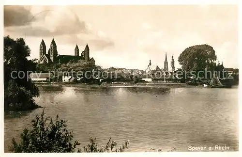 AK / Ansichtskarte Speyer Rhein Rheinpartie mit Kirchen Kat. Speyer