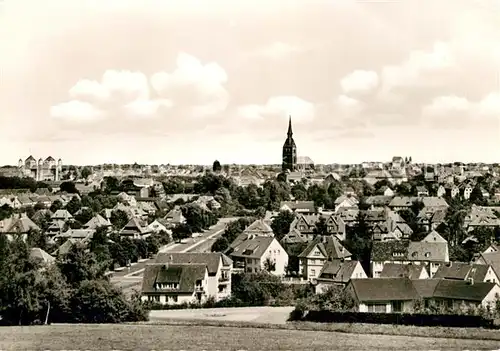 AK / Ansichtskarte Hildesheim Gesamtansicht mit Kirche Kat. Hildesheim