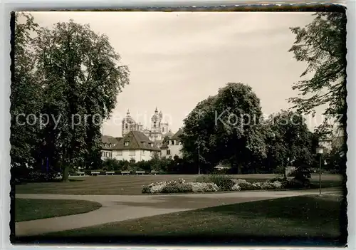 AK / Ansichtskarte Weingarten Wuerttemberg Park mit Abteikirche