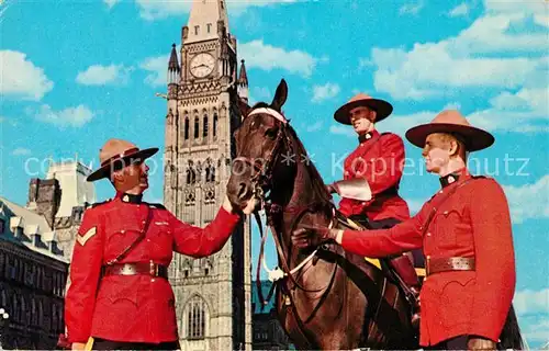 AK / Ansichtskarte Polizei Royal Canadian Mounted Police Ottawa Parliament Buildings  Kat. Polizei